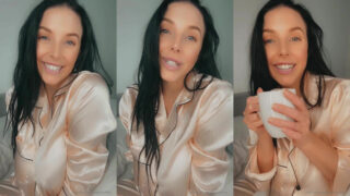Morning Moments with Angela White
