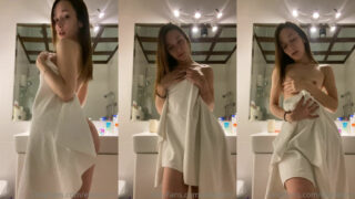 Ellie Leen Unleashed Fresh OnlyFans Leaks from Mega Repost 15