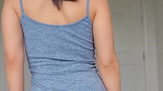 Alinity’s Alluring Charm A Tight Dress Tease